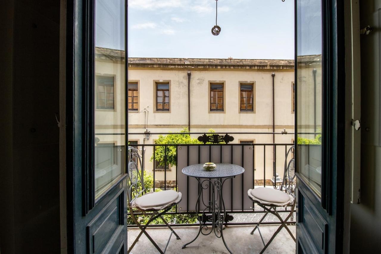 The Palace B&B And Apartments Santo Stefano di Camastra Εξωτερικό φωτογραφία
